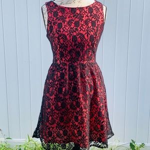 Hearts large lace black and coral dress